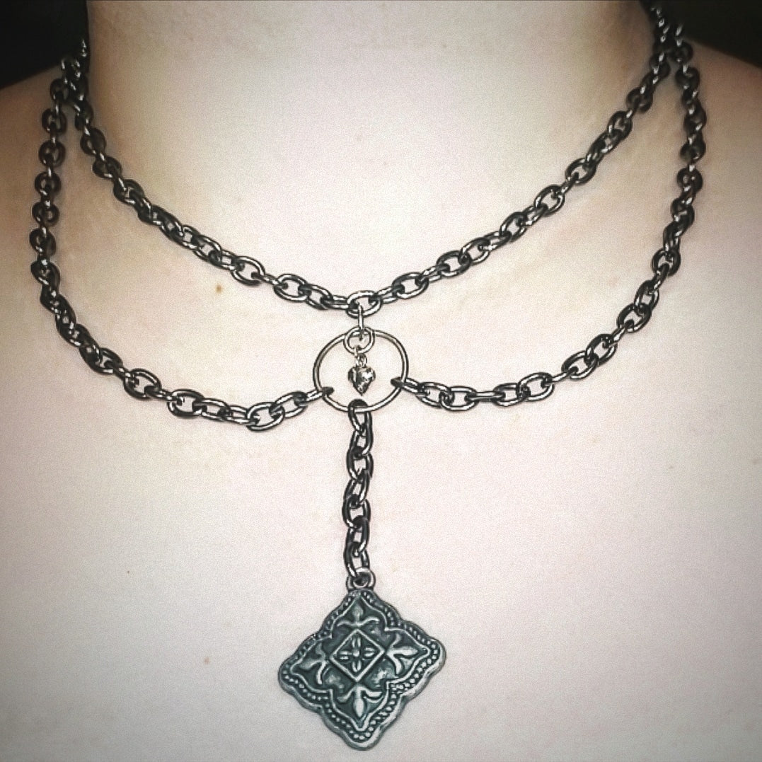 The Lenore Necklace